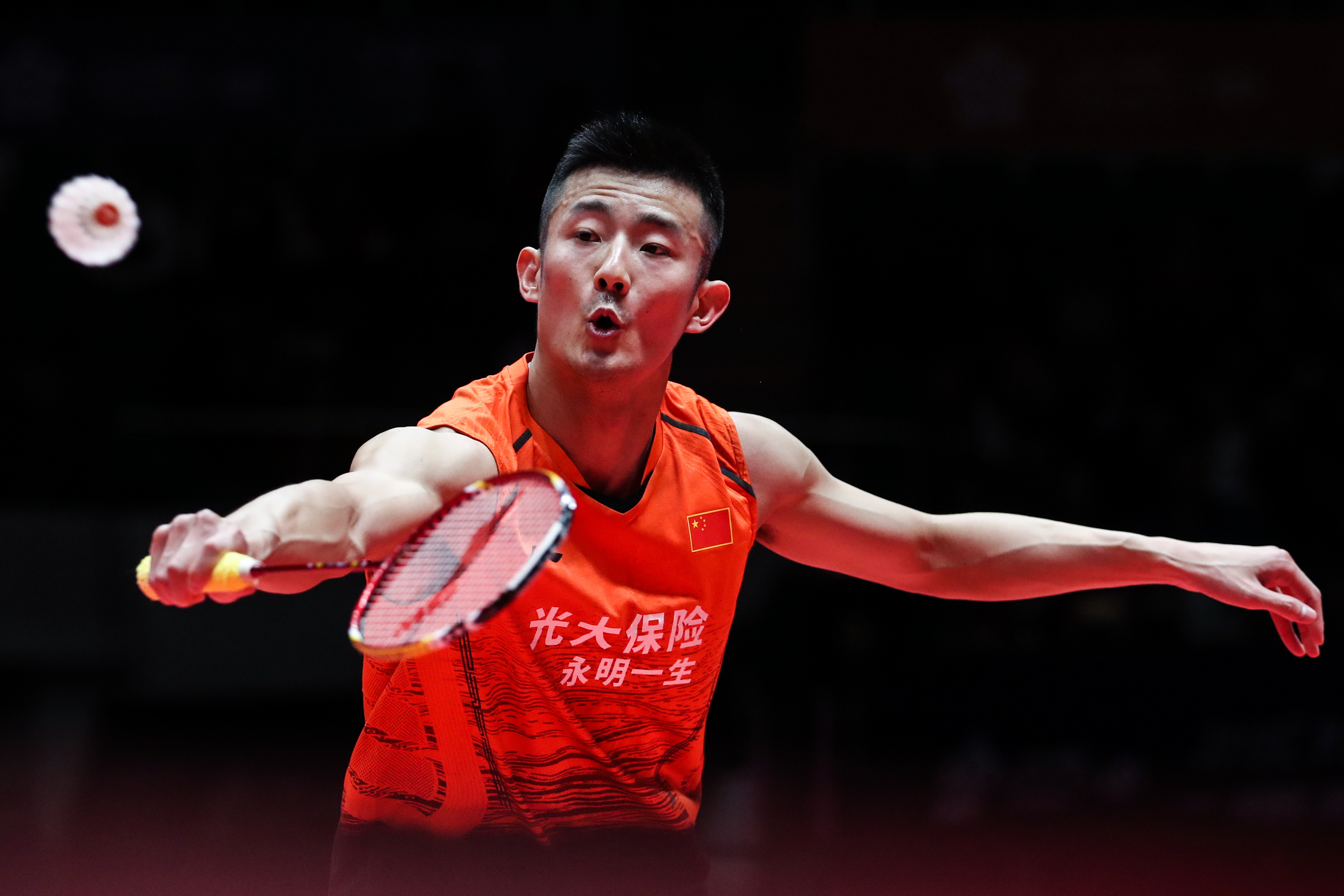 韩国羽毛球队完胜中国羽毛球队，谌龙一己之力扛起全队
