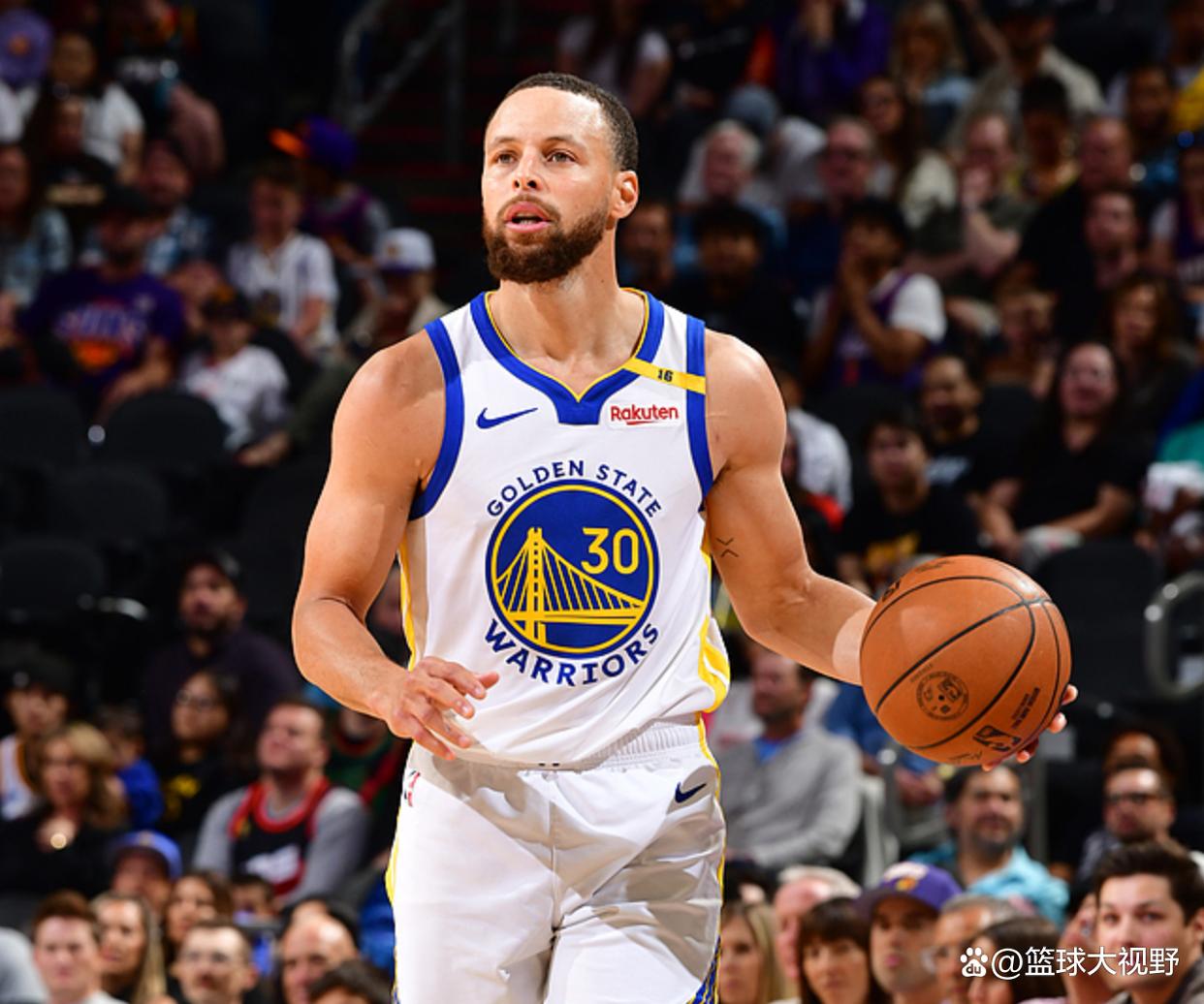 法国男篮轻取尼克斯，布克打破历史纪录