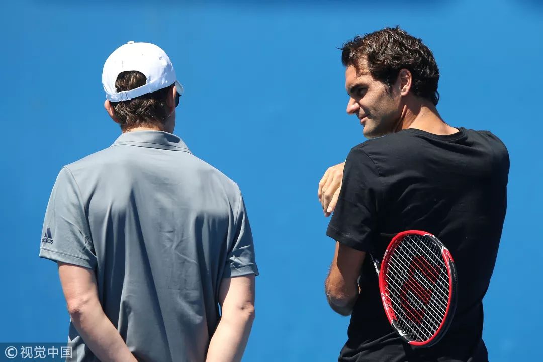 关于英国网球队碾压西班牙网球队,费德勒完成帽子戏法的信息 关于英国网球队碾压西班牙网球队,费德勒完成帽子戏法的信息