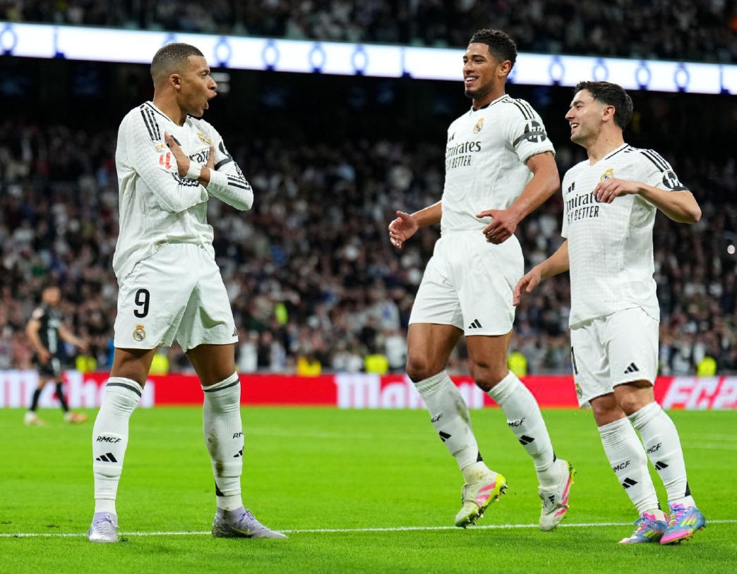 法国横扫塞内加尔,姆巴佩送出助攻 法国横扫塞内加尔,姆巴佩送出助攻