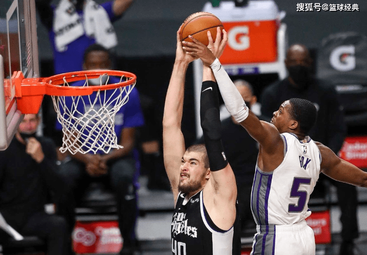 雷霆翻盘凯尔特人,克莱高光表现 雷霆翻盘凯尔特人,克莱高光表现