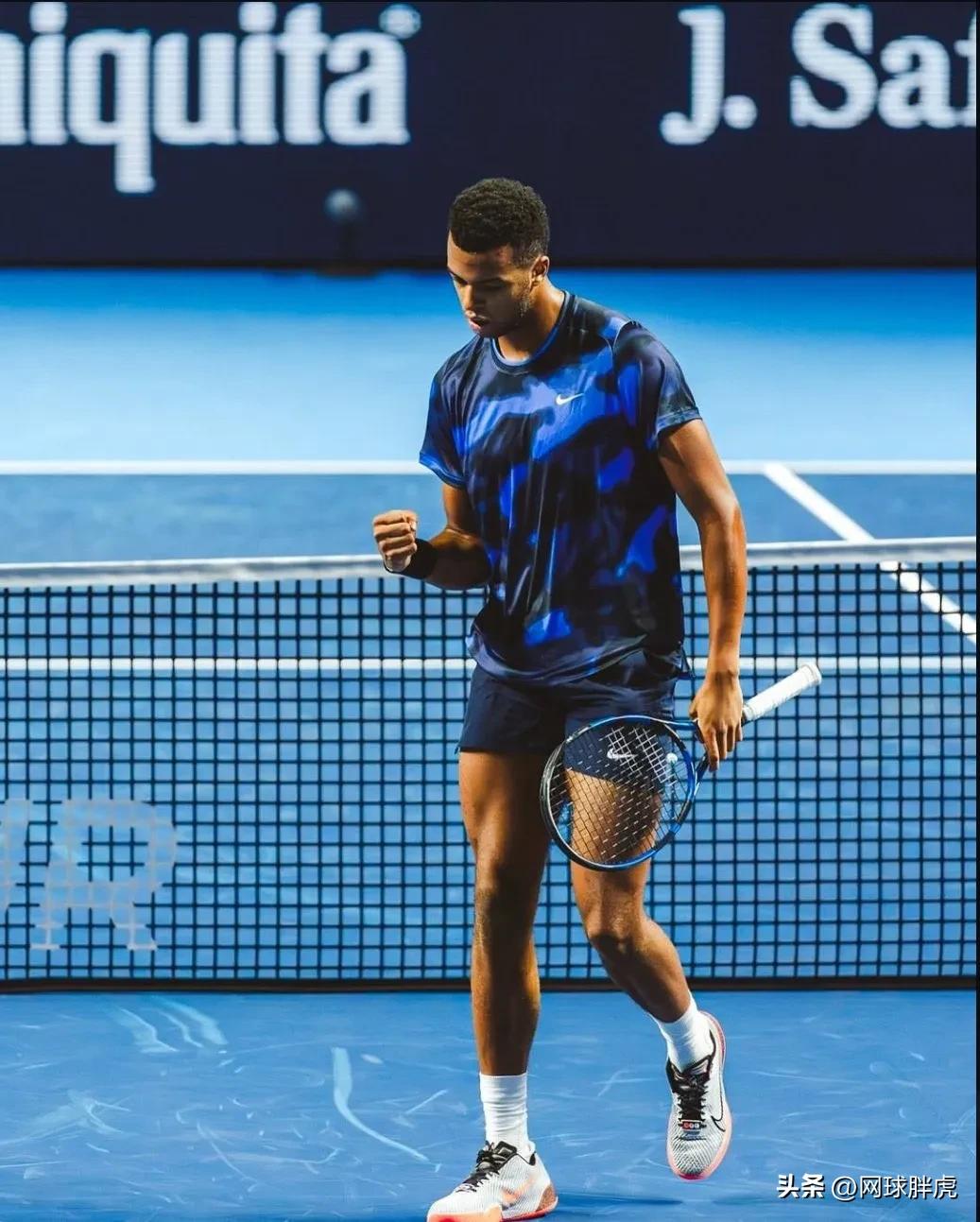 英国网球队力克德国网球队，克耶高斯绝境逆转