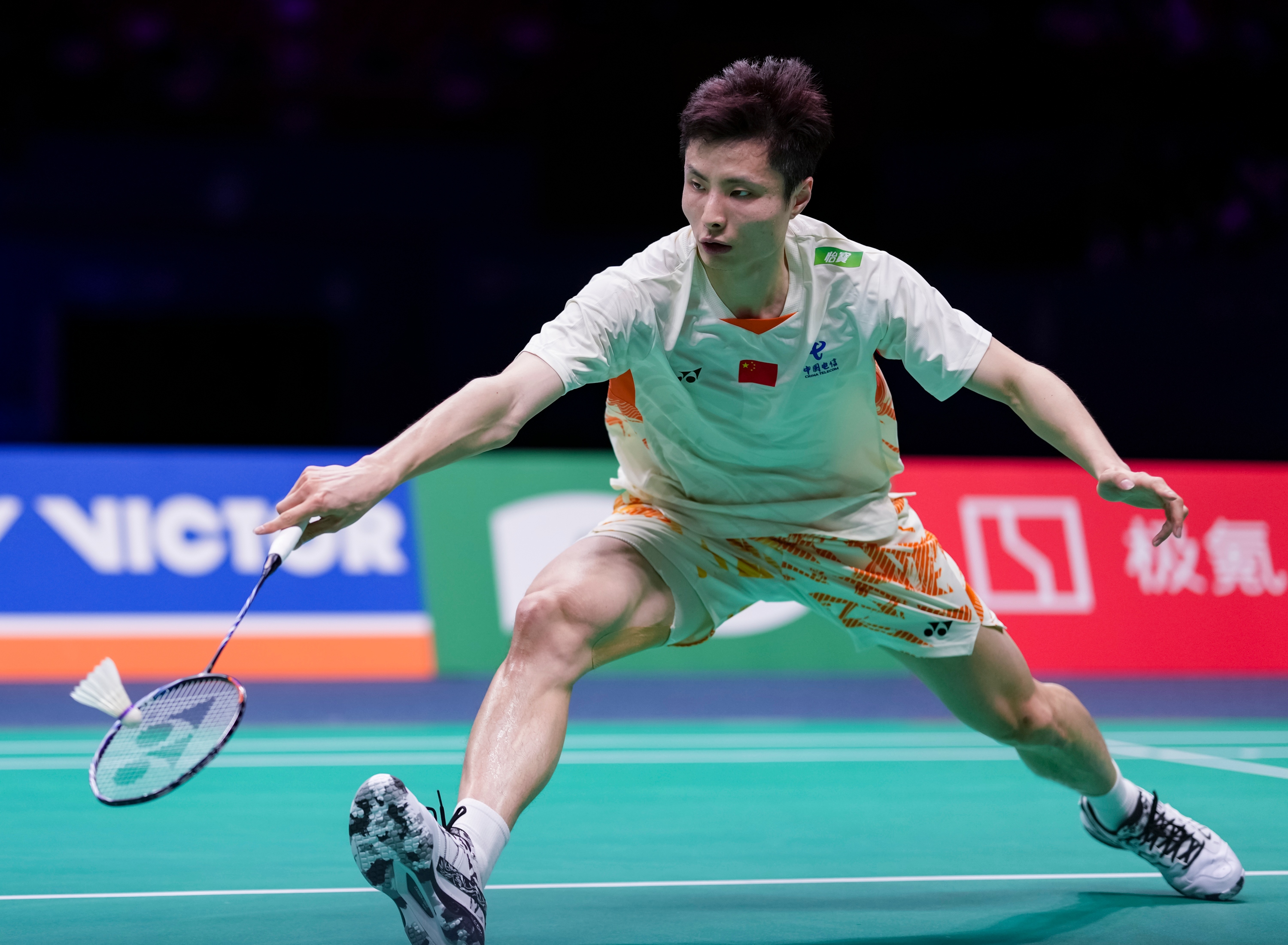 羽毛球小组赛落幕，强队悉数晋级