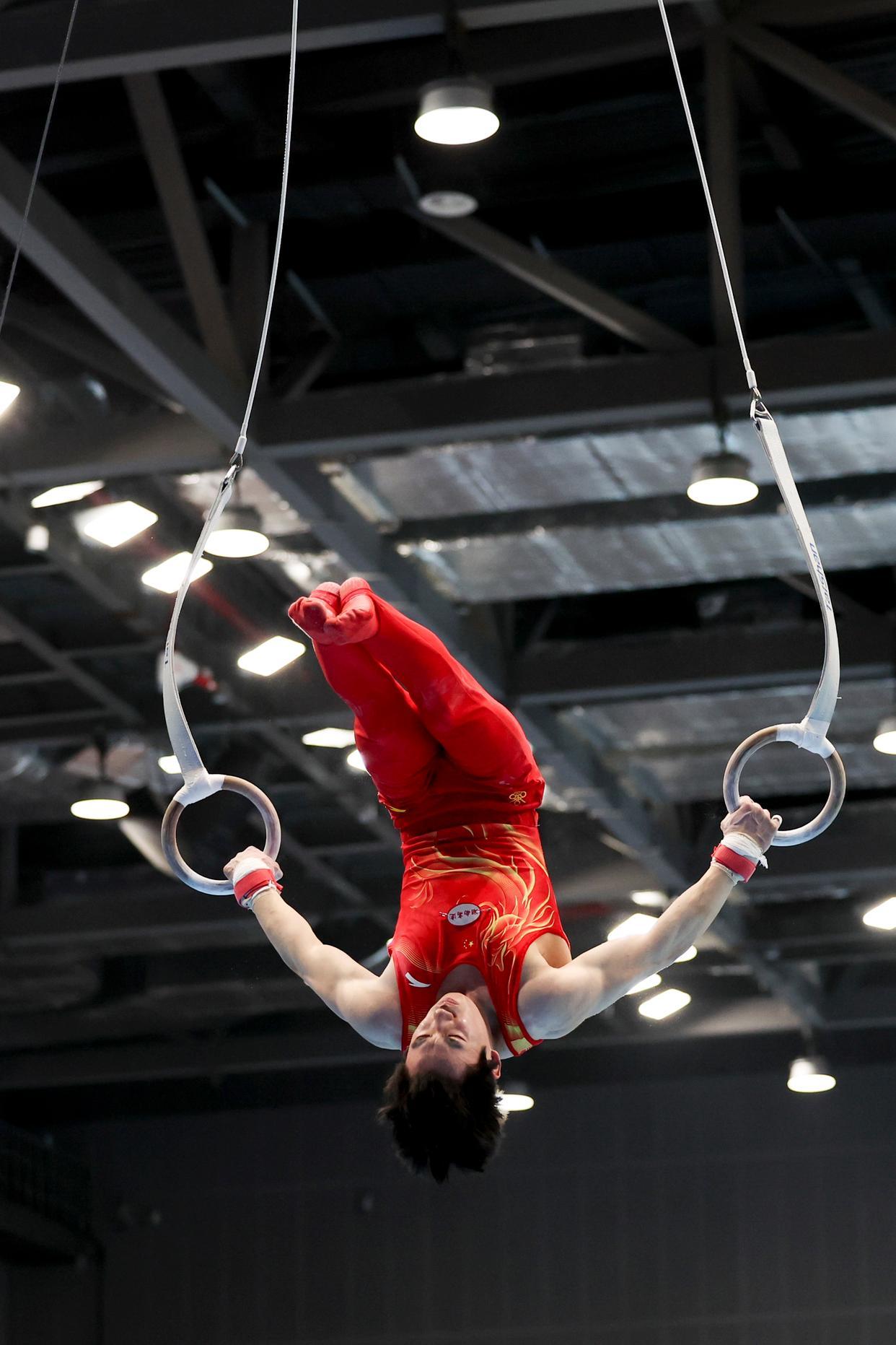 体操选手发挥出色，荣膺最佳MVP