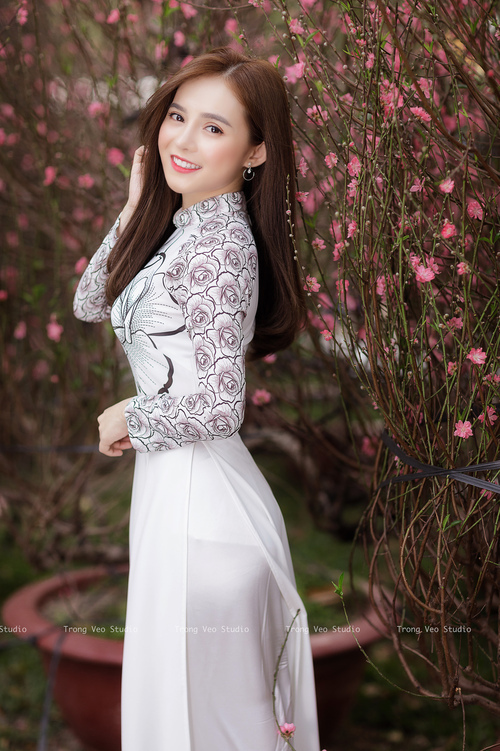 冰冷骑士与火焰之城,克罗地亚强势拿下毕尔巴鄂,阿克成为绝境英雄