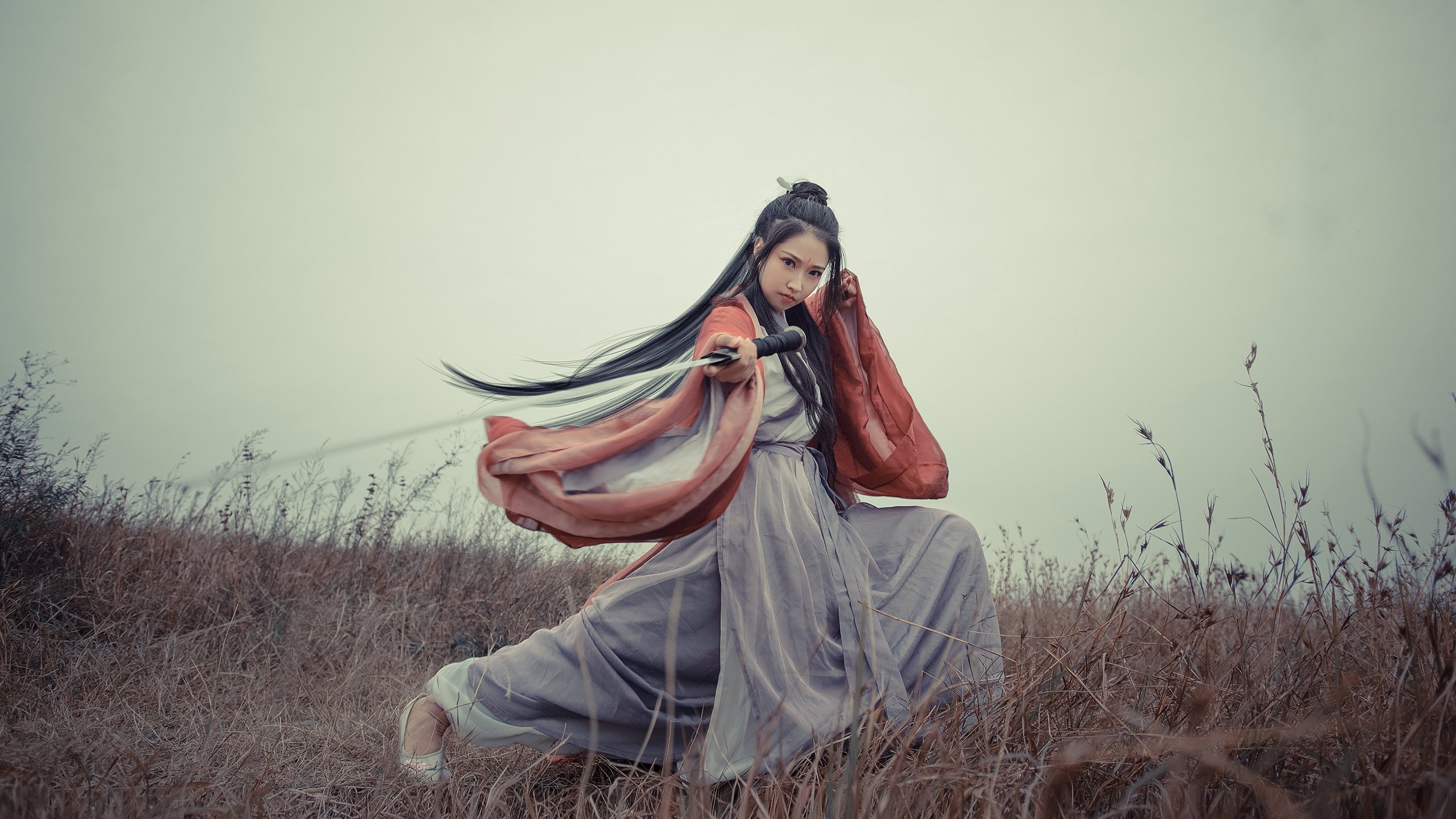 欧冠淘汰赛焦点战再现，广东队力克掘金，篮球盛宴引全球瞩目