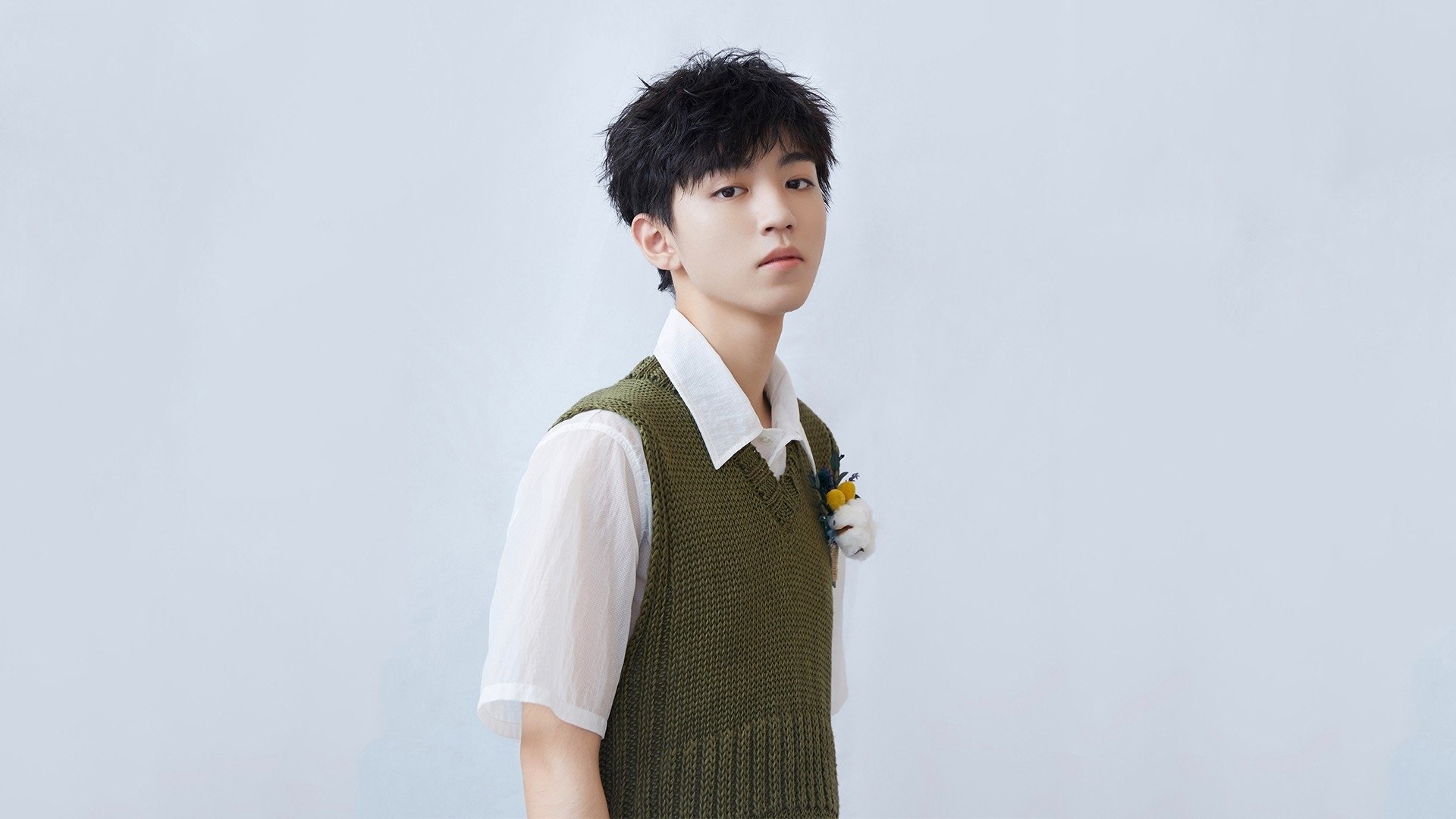 冰山与火山之间，马丁内利在瑞士鏂战墨西哥的年度焦点战中接管比赛